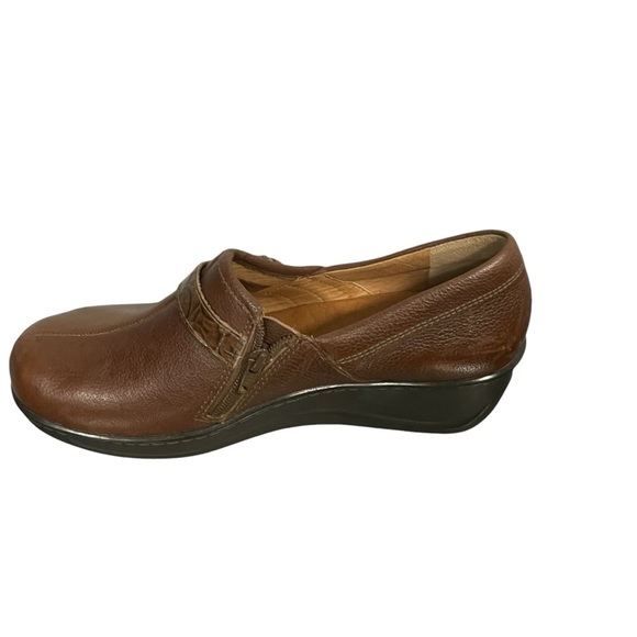 Nurture Malone Brown Leather Slip On Wedge Loafer Comfort Shoe Sz 9 - Picture 3 of 10